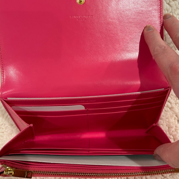 YSL Continental Leather Wallet in Pink - Picture 9 of 11